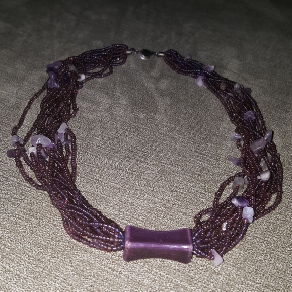 Purple necklace with beaded accents - Picture 1 of 3